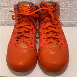 Men’s Athletic Shoes